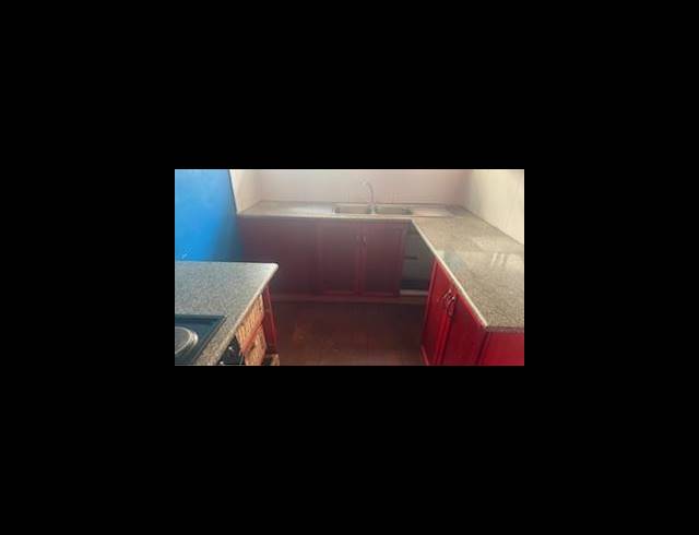 2 BEDROOM PROPERTY TO RENT IN PARADISE VALLEY